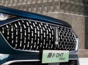買車標還是買體驗？魏牌新TVC以“不以logo論英雄”霸氣回應