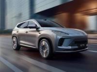 终身免费NOA被拉到十五万区间，星途ET5让同行坐不住了